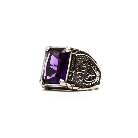 Purple Dominus